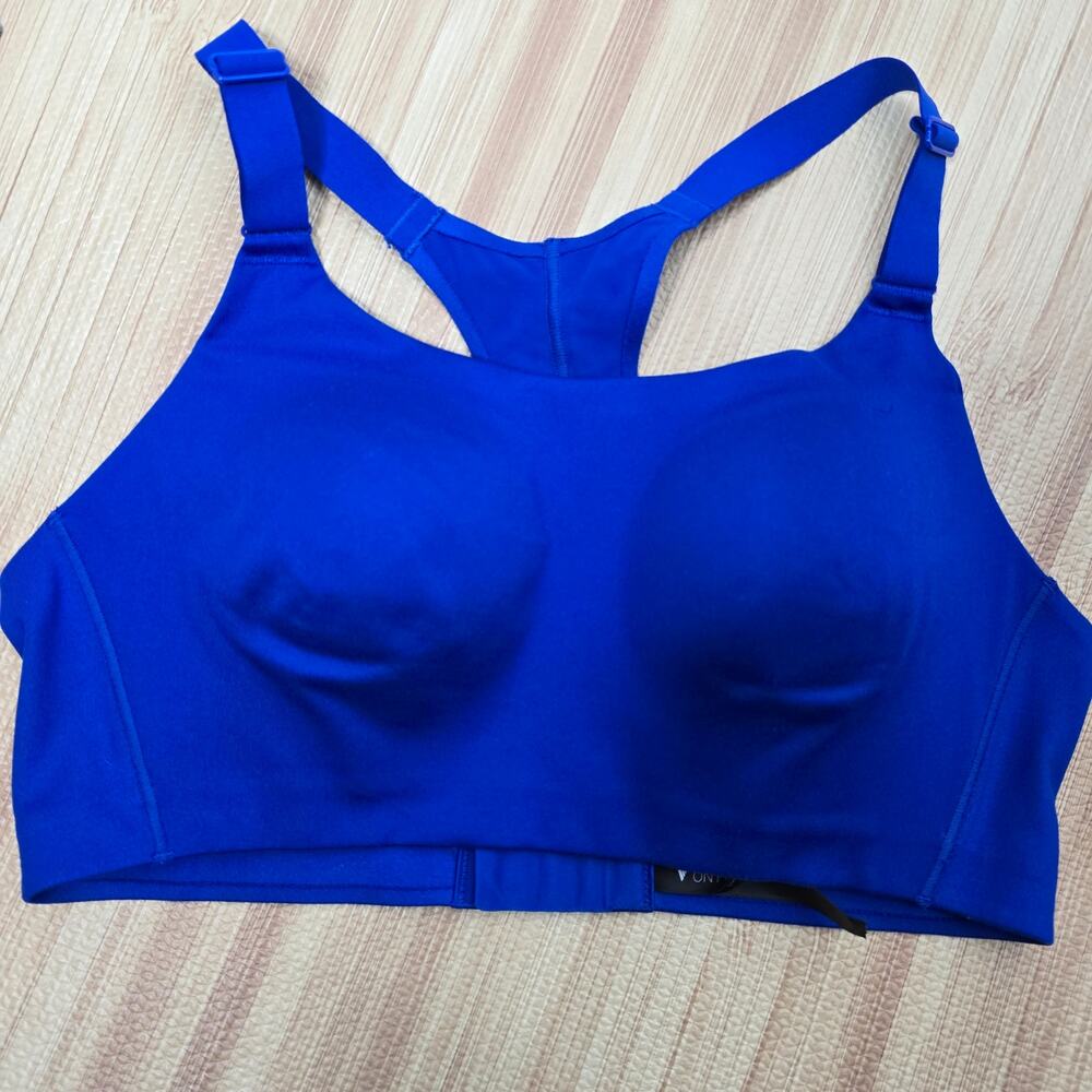 Victoria's Secret On Point Blue Padded Wireless Sports Bra 36C